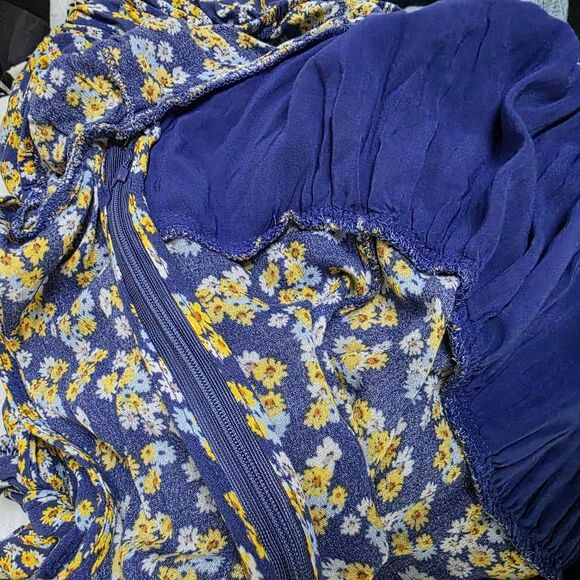 Forever 21 Blue Floral Puff Sleeve Cutout Dress L - Picture 9 of 11